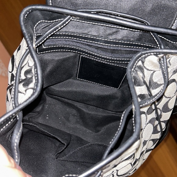 Coach backpack - Picture 4 of 4